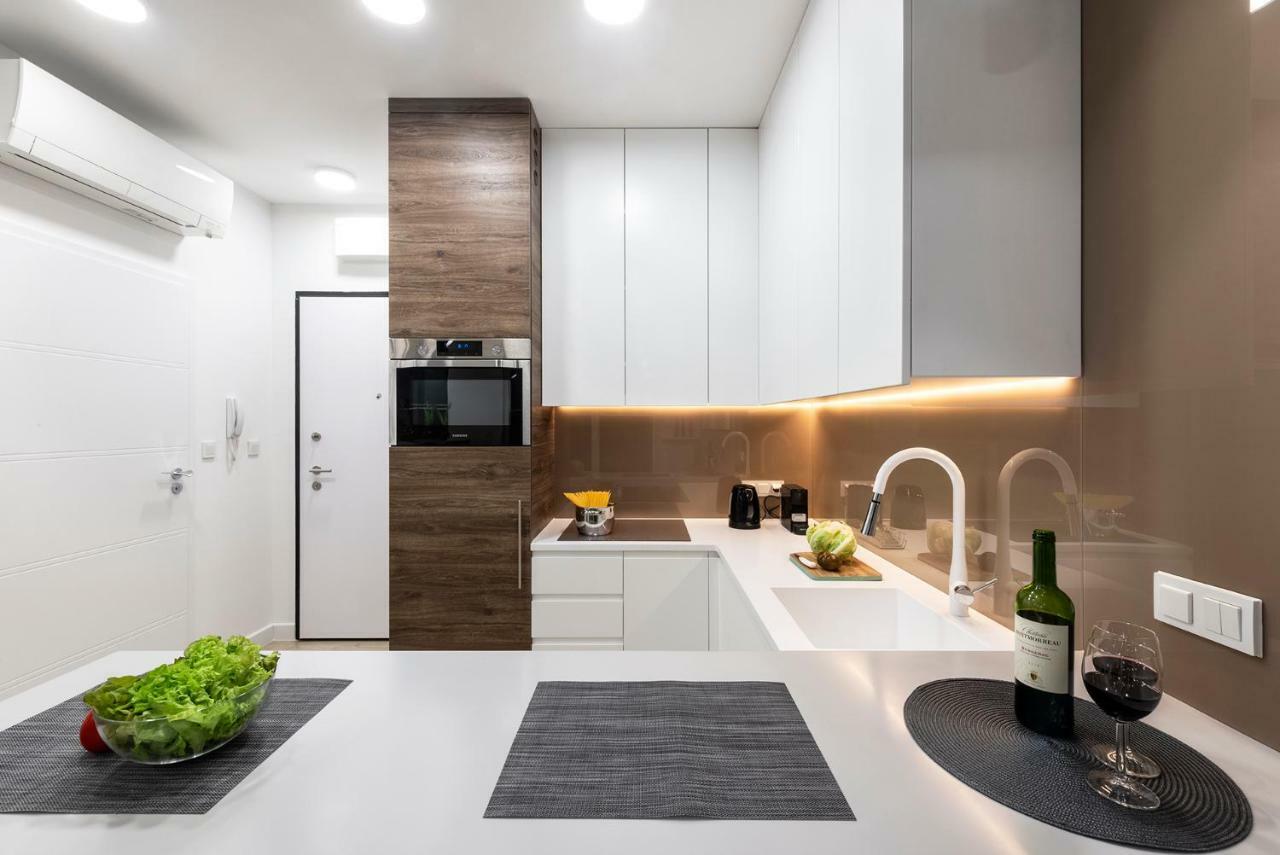 Luxury Miedzyborska 8b Warszawa