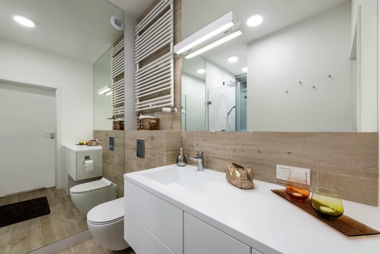 Luxury Miedzyborska 8b Apartament Warszawa